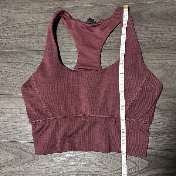 Burgundy 90 Degree Sports Bra Size Small - Picture 4 of 4